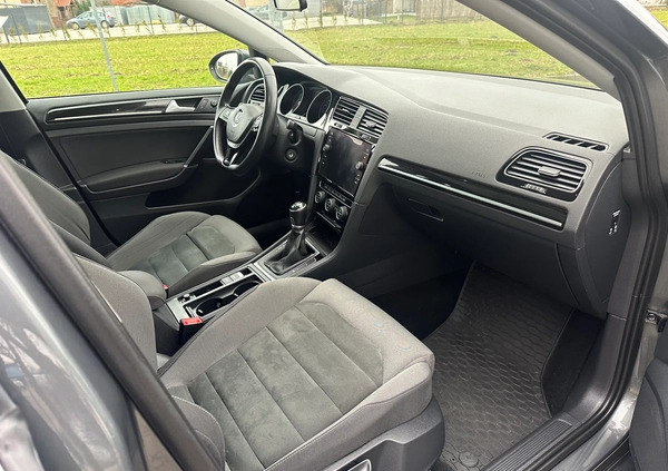 Volkswagen Golf cena 58900 przebieg: 180000, rok produkcji 2020 z Chrzanów małe 56